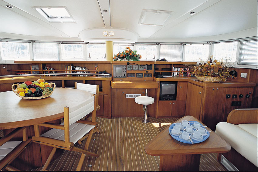 Charter yacht Katamaran Lagoon 570 6 - Kopie