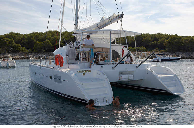 Charter segel yacht Katamaran Lagoon 380 20