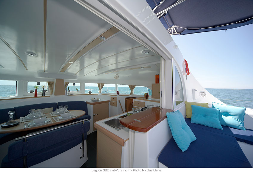 Charter segel yacht Katamaran Lagoon 380 22