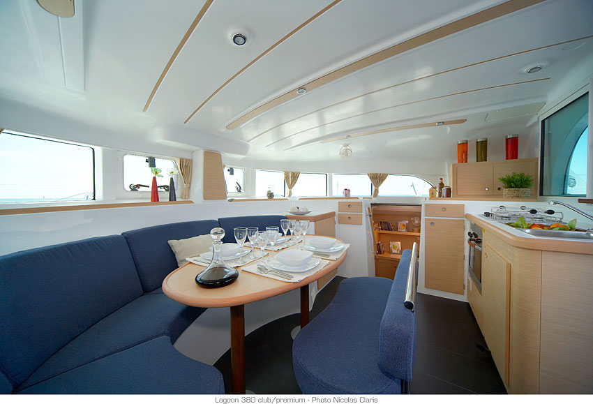 Charter segel yacht Katamaran Lagoon 380 23