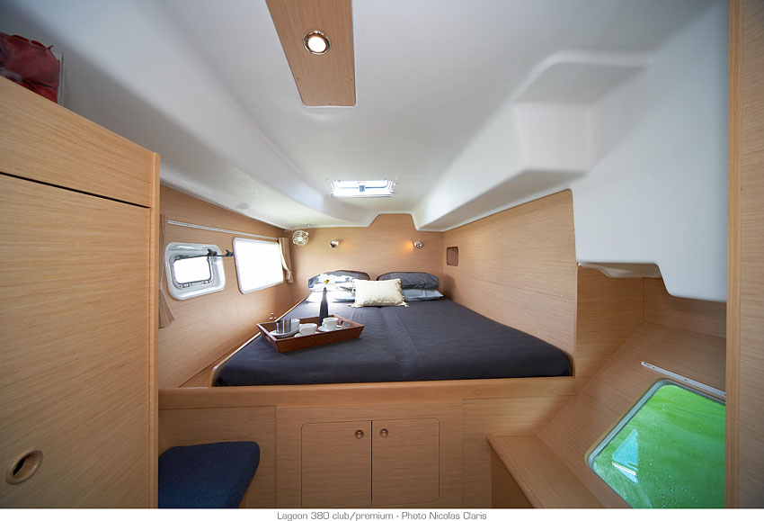 Charter segel yacht Katamaran Lagoon 380 25