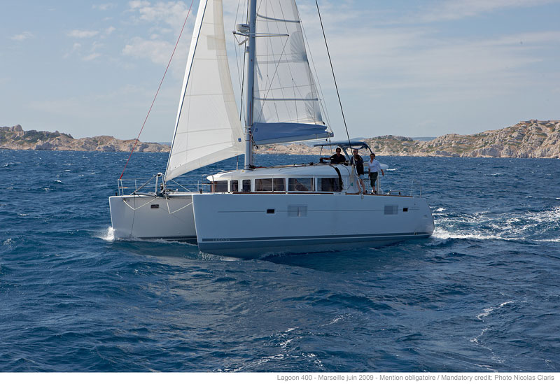 Charter segel yacht Katamaran Lagoon 400 11