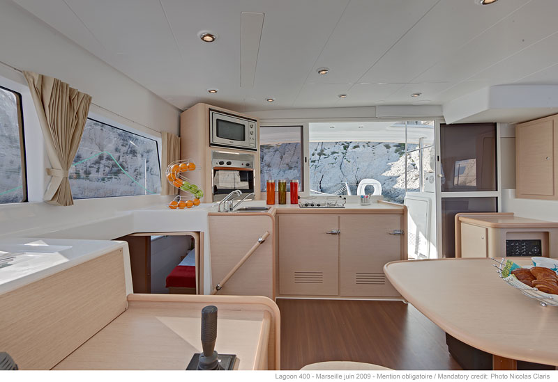 Charter segel yacht Katamaran Lagoon 400 31