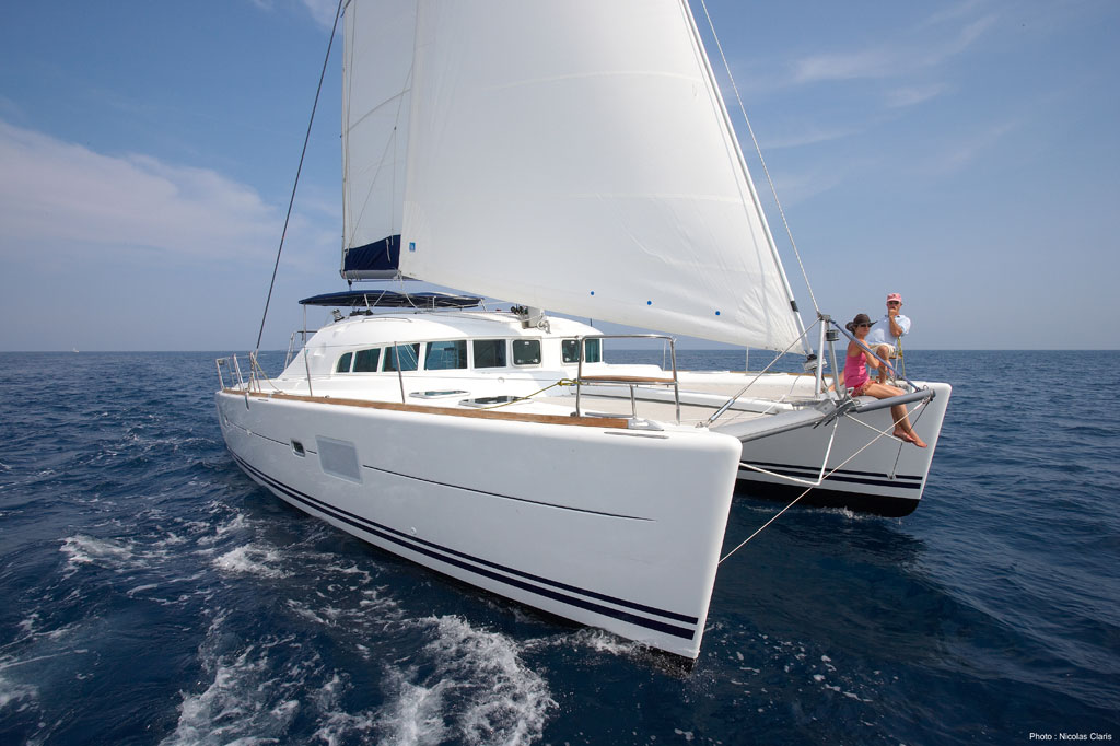 Charter katamaran 4 Kabienen Lagoon 410 1