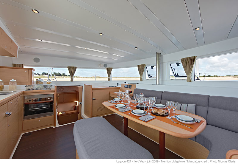 Charter segel yacht Katamaran Lagoon 421 22