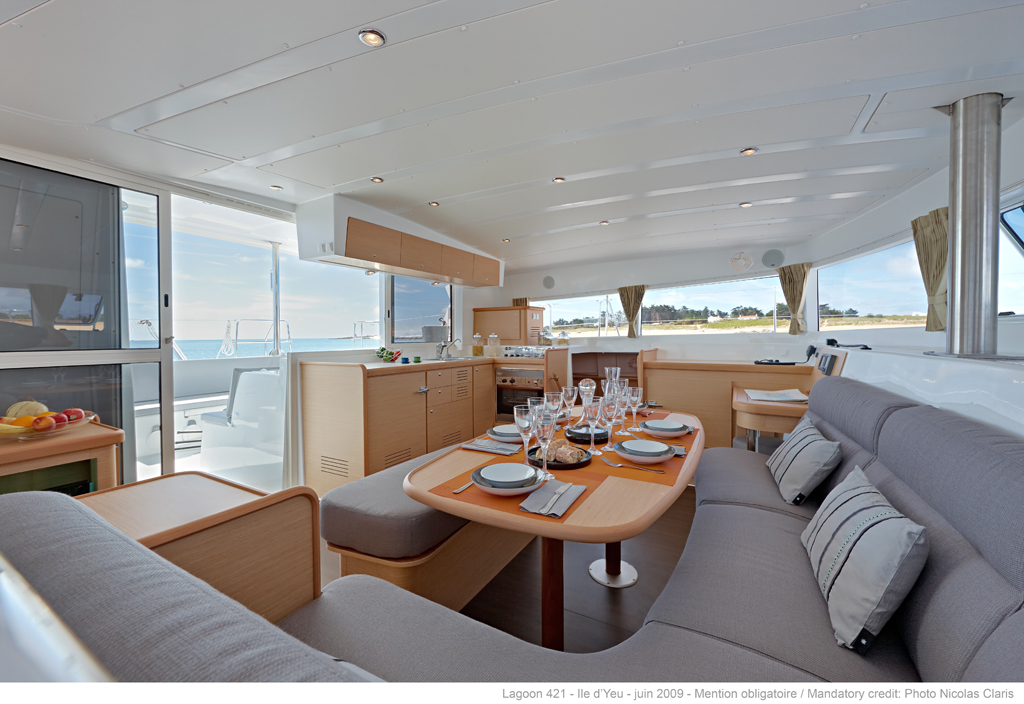 Charter segel yacht Lagoon 421 3