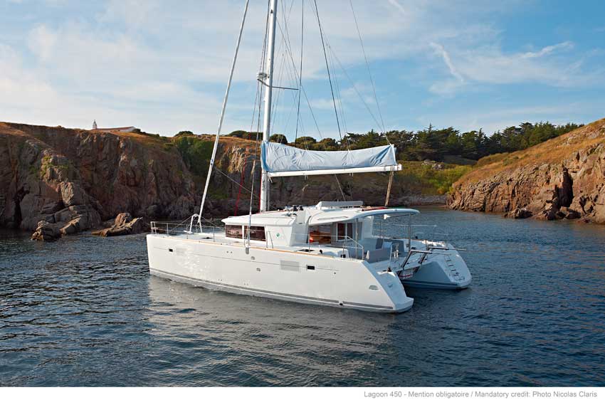 Charter segel yacht Katamaran Lagoon 450 19