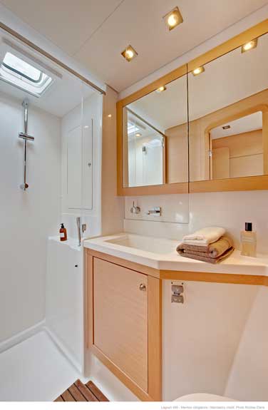 Charter segel yacht Katamaran Lagoon 450 39