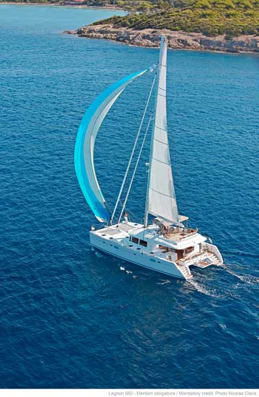 Charter segel yacht Katamaran Lagoon 560 11