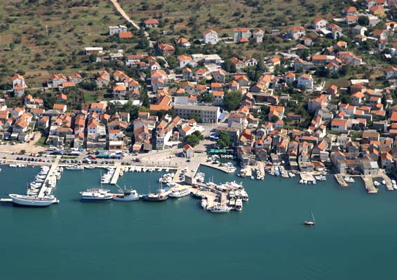 kroatien insel-murter_ort-murter_06