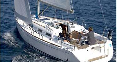 Dufour-325-sailboat
