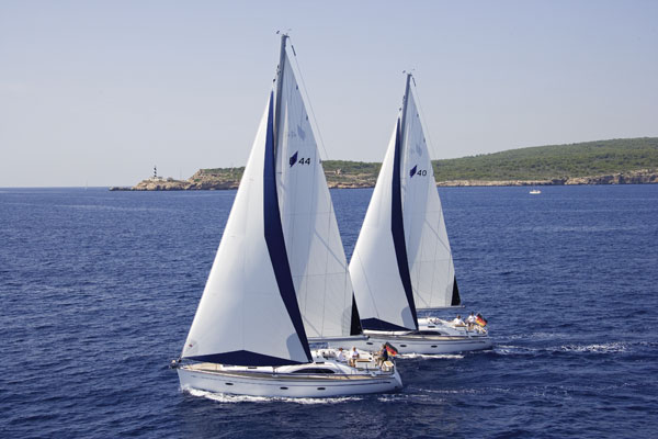4 bavaria 40 vision sailingtrip com