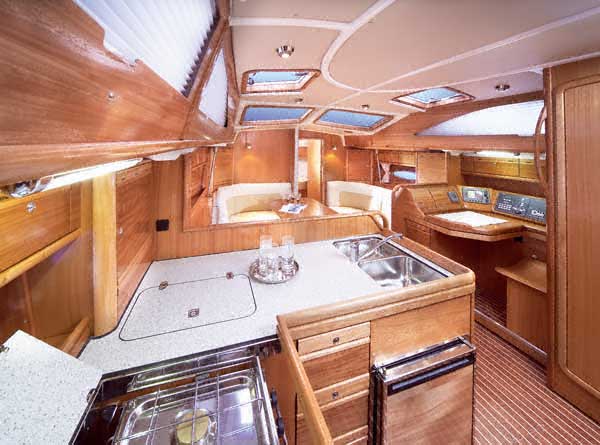 5 bavaria 40 vision sailingtrip com