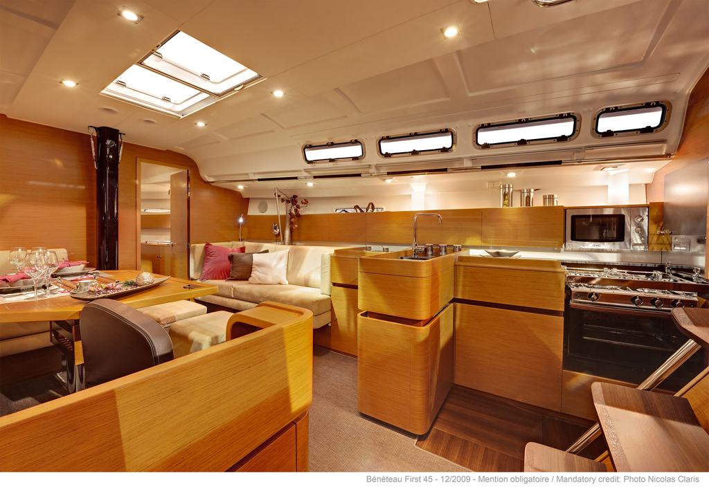 Charter Segel yacht Beneteau First 45 24