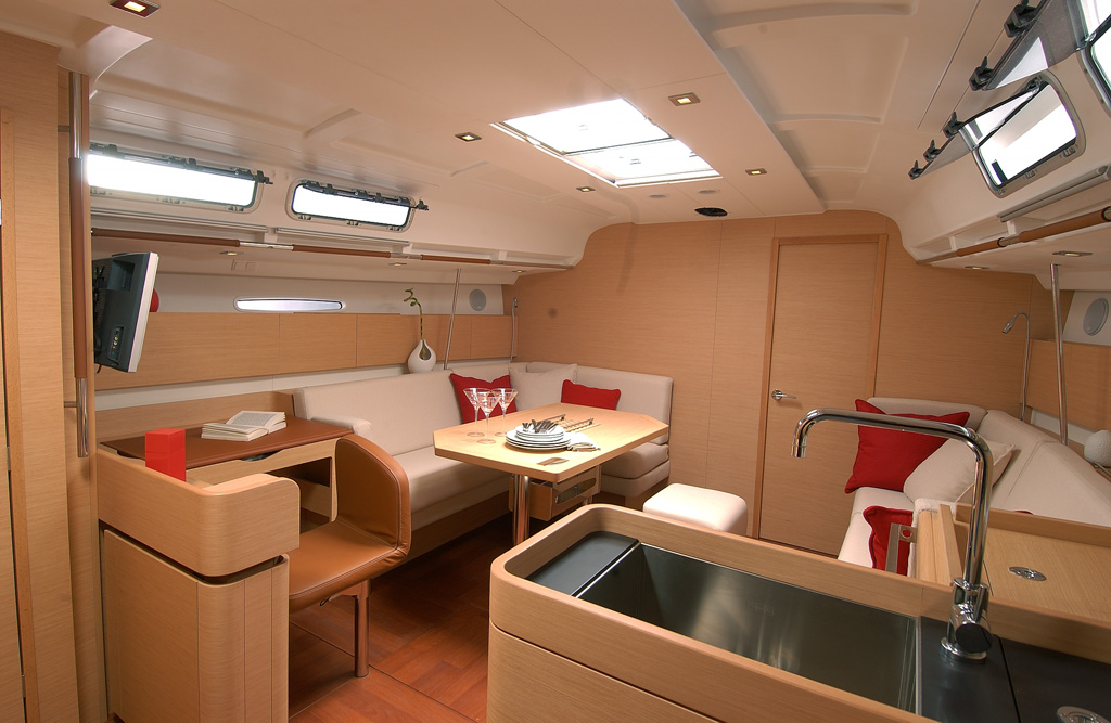 Charter Segel yacht Beneteau First 45 6
