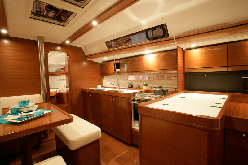 yacht Charter Segel yacht Dufour 405 GL 13
