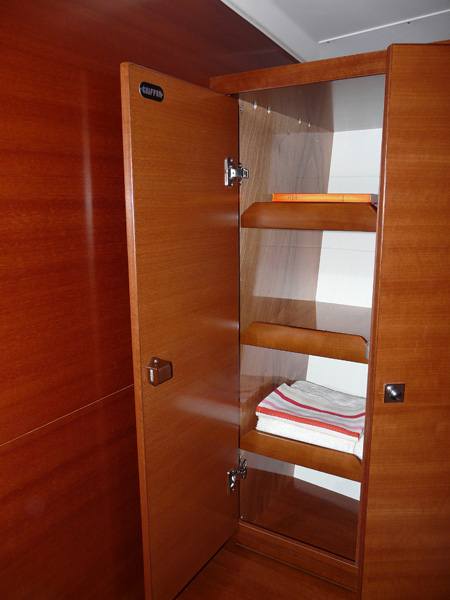 yacht Charter Segel yacht Dufour 45E P 2