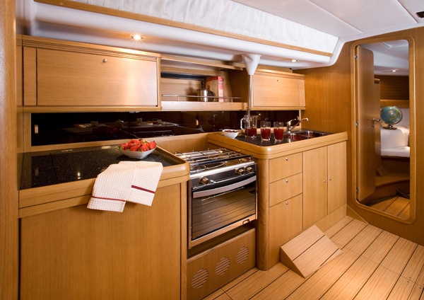 Sunja Yachting charter yacht Grand Soleil 43 11