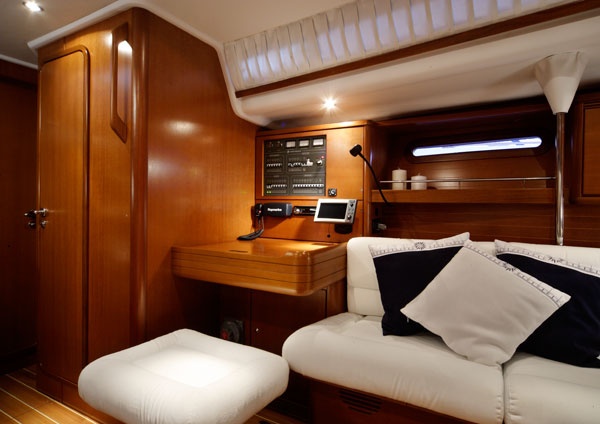 Sunja Yachting charter yacht Grand Soleil 43 25