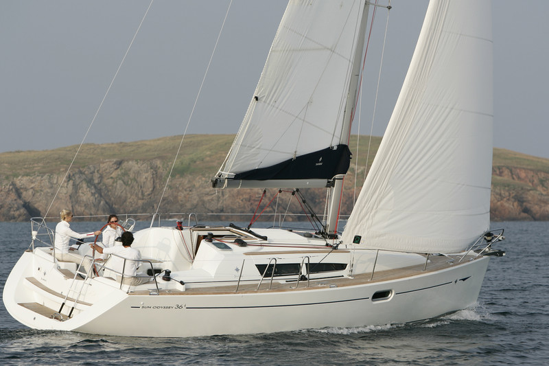 Sunja yachting Segel yacht Chartern Sun Odyssey 36i 2