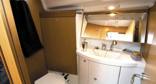 Segel yacht chartern Sunja Yachting Sun Odyssey 39i 12
