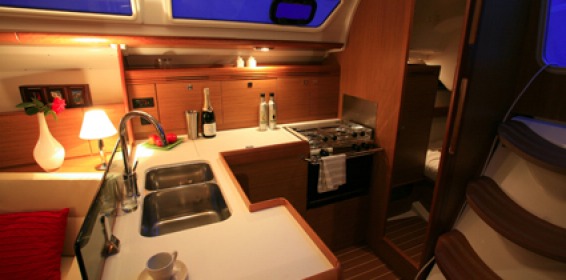 Segel yacht chartern Sunja Yachting Sun Odyssey 39i 13