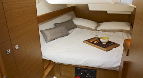 Yachtcharter Sunja Yachting Jeanneau Sun Odyssey 42i 31