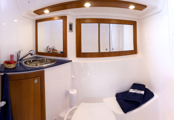 Sunja Yachting salona 45 0 11