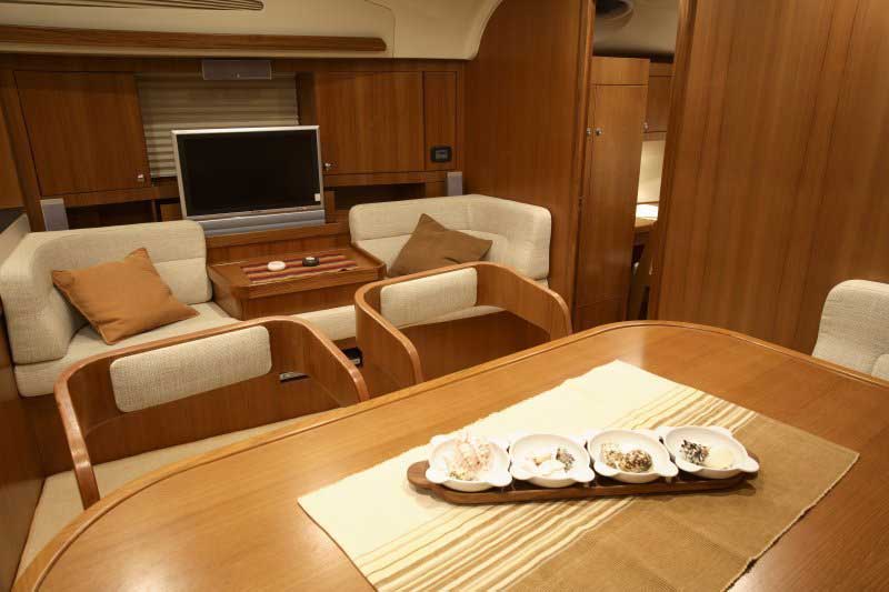 Sunja Yachting Yachtcharter Elan 514 impression 12
