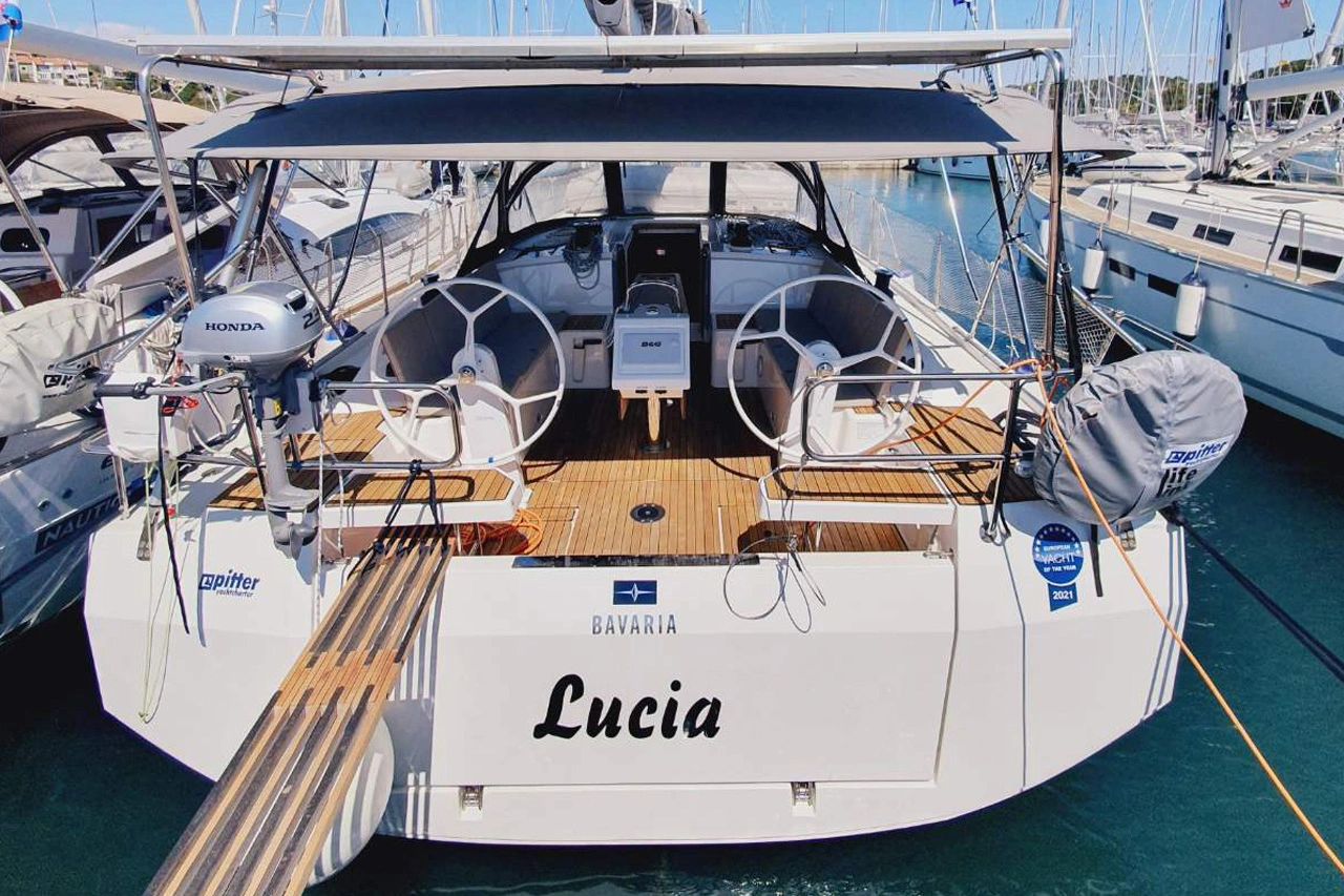 Bavaria C42-Segelyacht Lucia in Kroatien