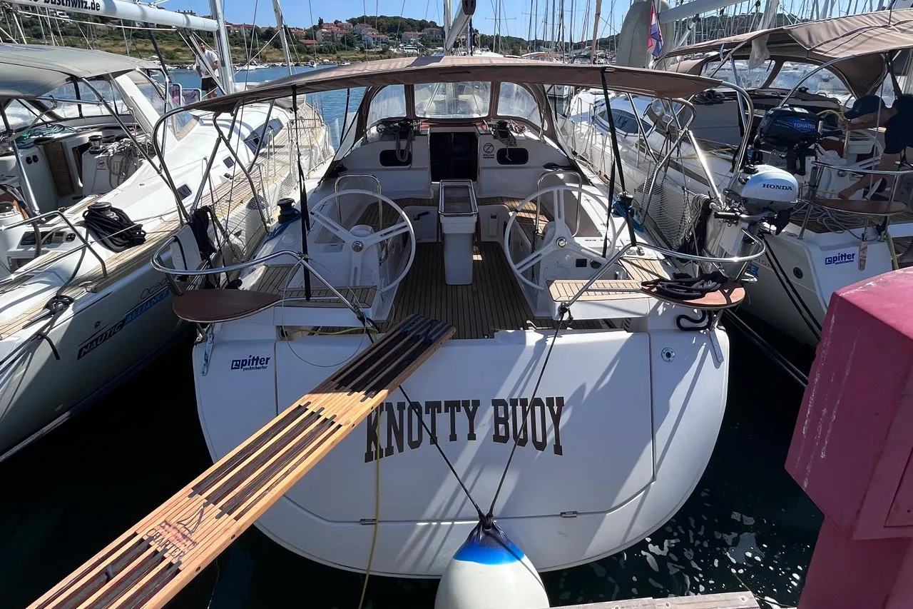 Elan Impression 45-Segelyacht Knotty Buoy in Kroatien