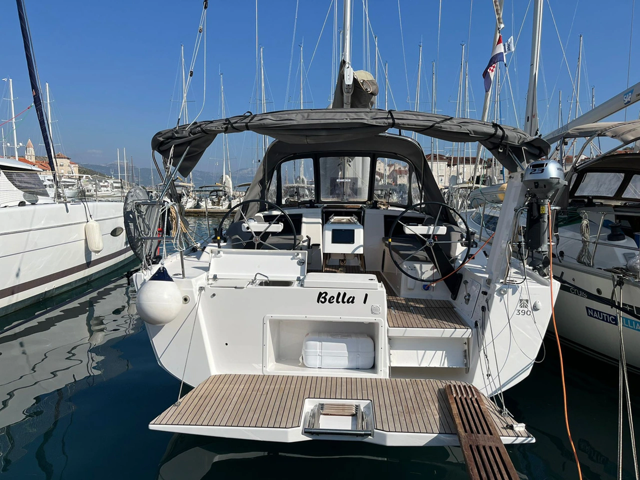 Dufour 390-Segelyacht Bella I in Kroatien