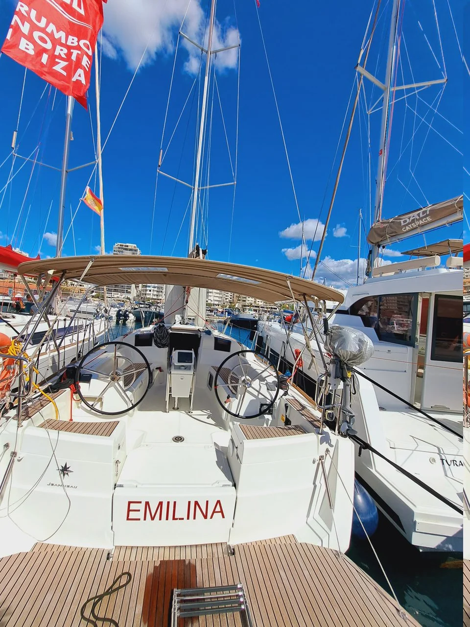 Sun Odyssey 389-Segelyacht Emilina in Spanien