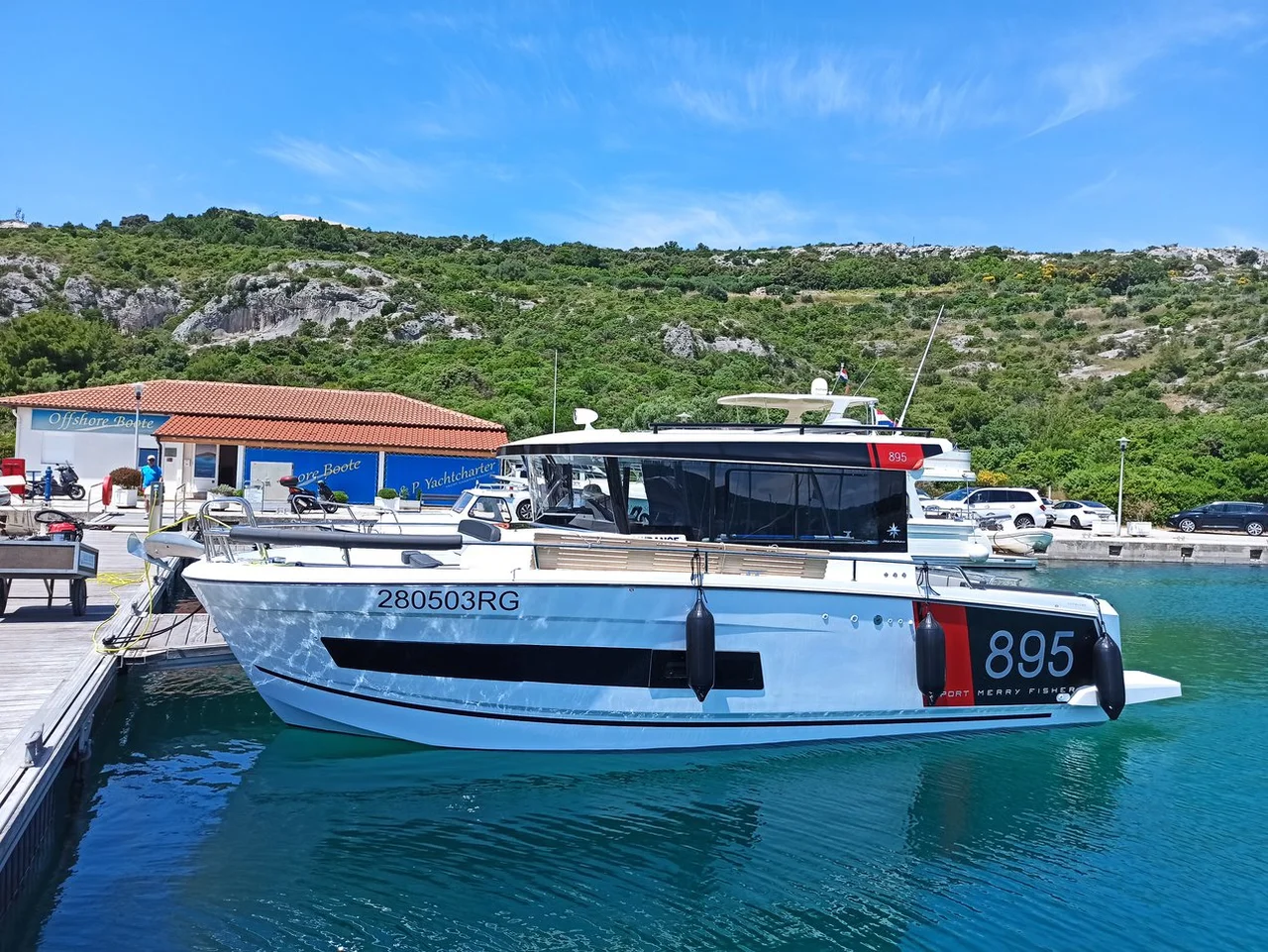Merry Fisher 895 Sport Offshore-Motorboot Surprise in Kroatien