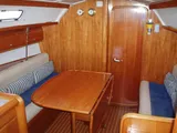 Bavaria 32 Cruiser-Segelyacht Athina in Griechenland 