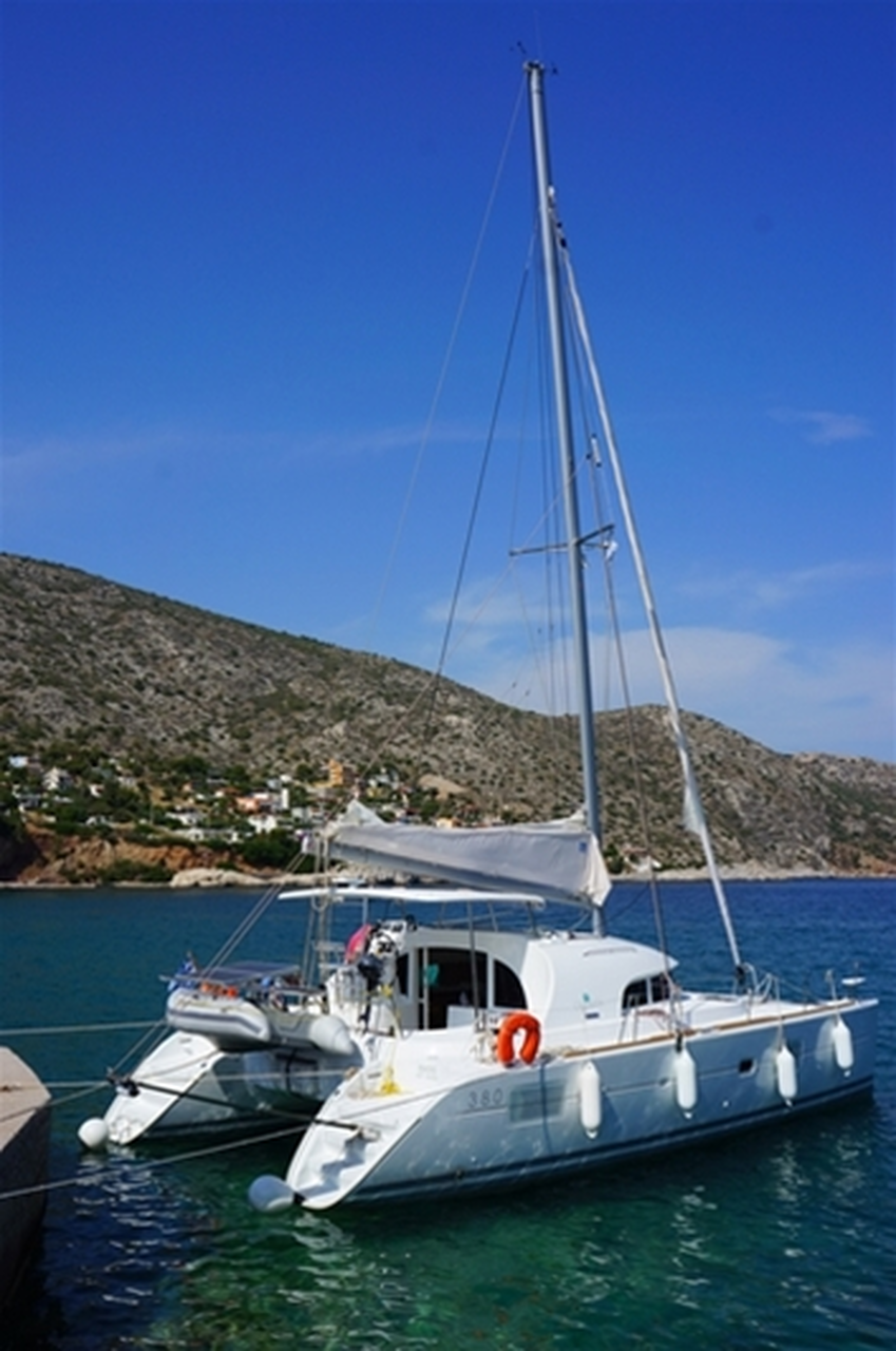 Lagoon 380 S2 - 4 + 2 cab.-Katamaran Dido in Griechenland 